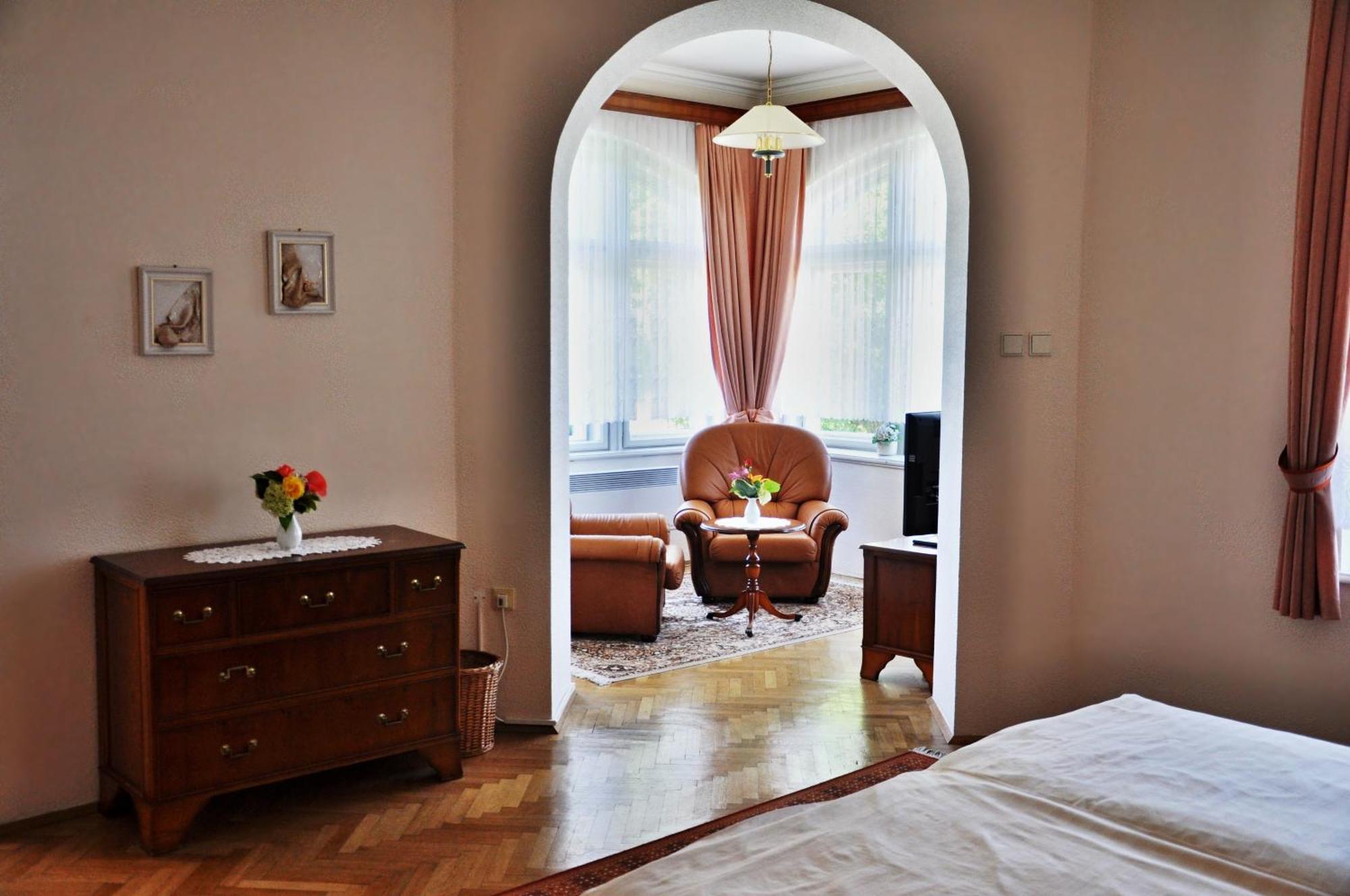 Pension Habermannova Vila Bludov  Δωμάτιο φωτογραφία